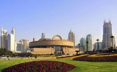 大巴頂上看風(fēng)景:30元車(chē)票暢游上海(組圖)_新浪旅游_新浪網(wǎng)